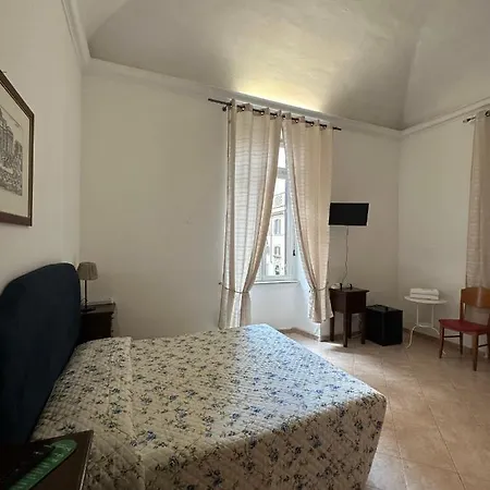 Turistico Konukevi Roma